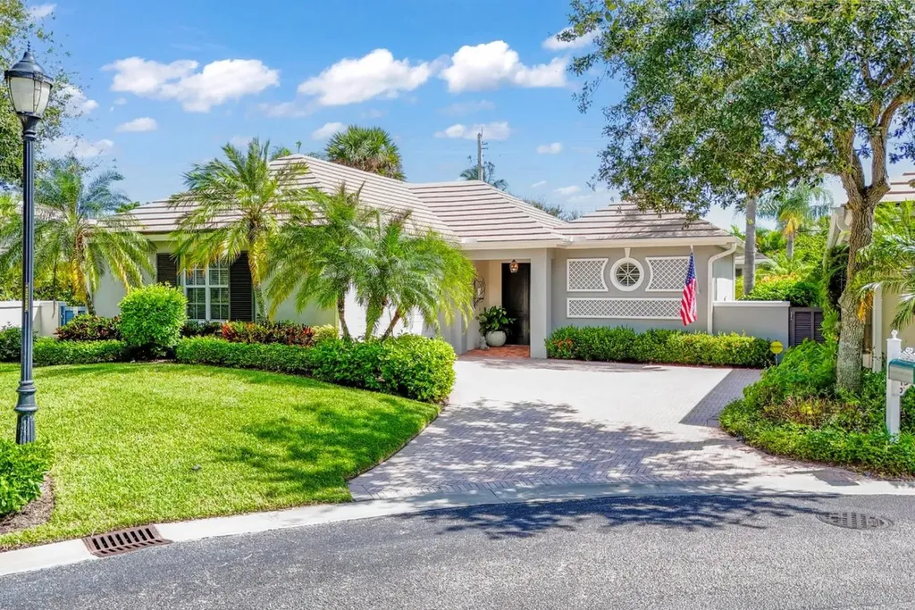 2136 Sea Mist Court Vero Beach FL 32963