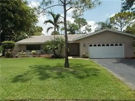 599 Ramblewood Drive Coral Springs FL 33071