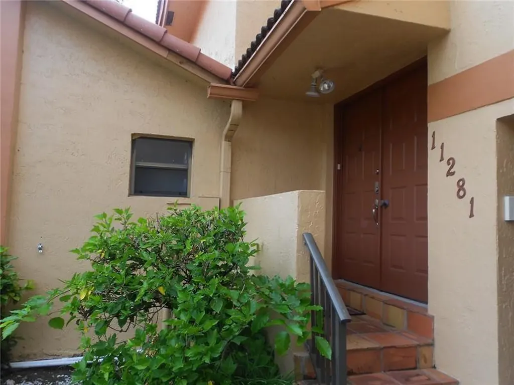 11281 SW 9th Court Pembroke Pines FL 33025