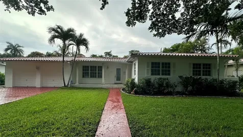 1527 Baracoa Avenue Miami FL 33146