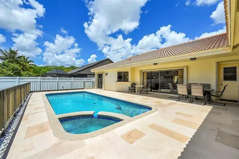 5948 NW 48th Court Coral Springs FL 33067