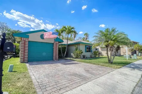 601 Mulberry Lane Davie FL 33325