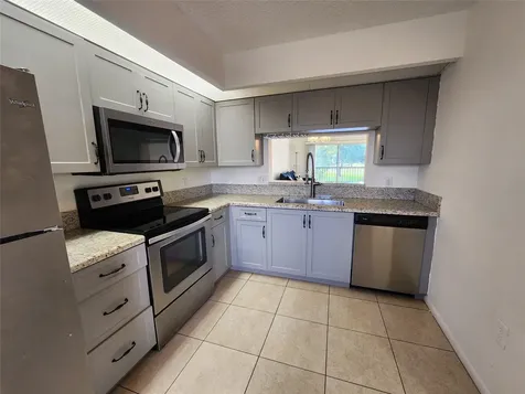 1650 SW 124th Terrace Pembroke Pines FL 33027