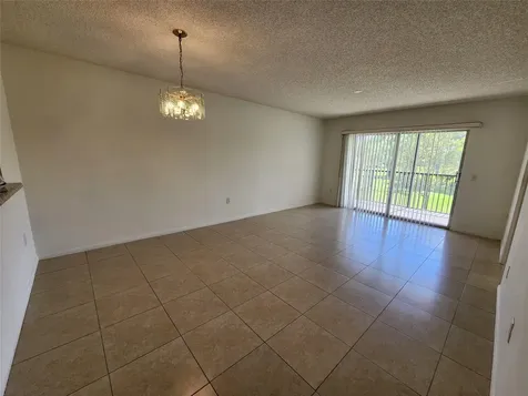 1650 SW 124th Terrace Pembroke Pines FL 33027