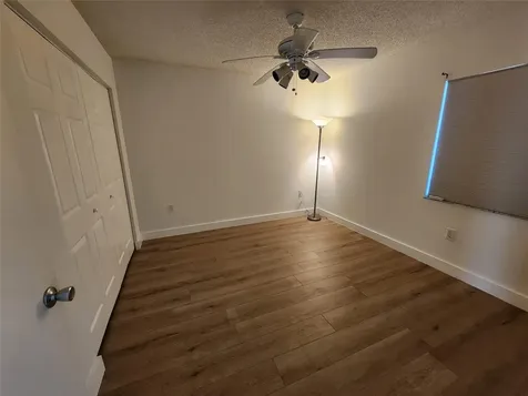 1650 SW 124th Terrace Pembroke Pines FL 33027