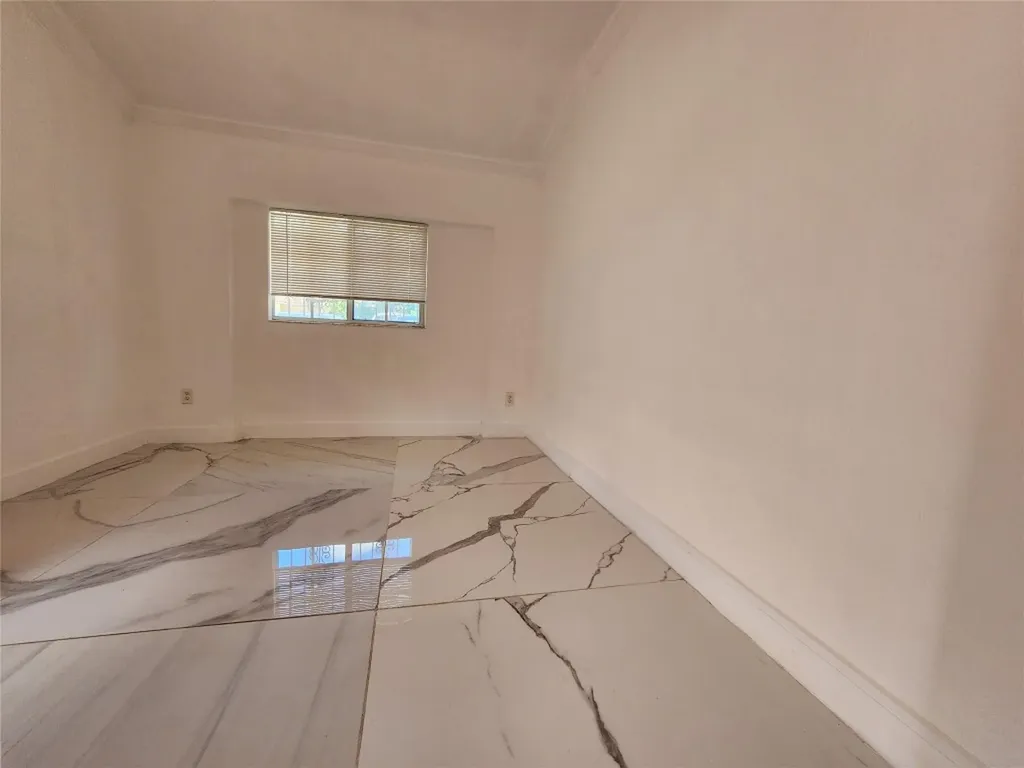 1570 NE 159th Street North Miami Beach FL 33162