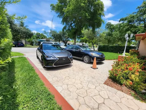 1570 NE 159th Street North Miami Beach FL 33162