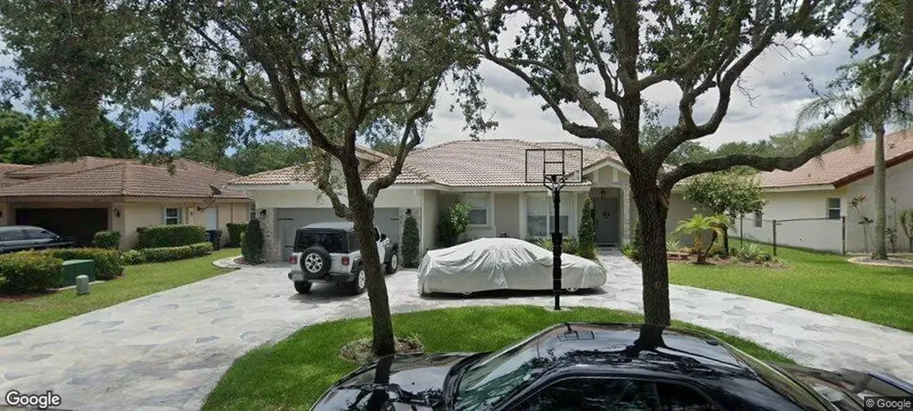 4446 NW 65th Street Coconut Creek FL 33073