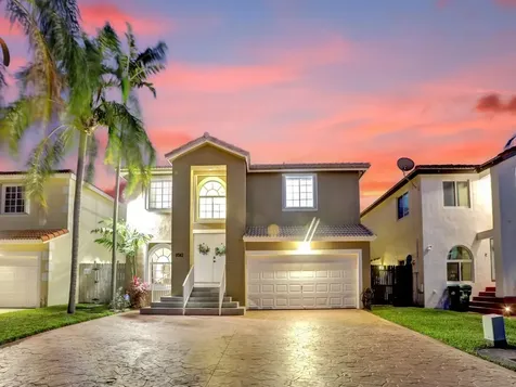9742 SW 212th Street Cutler Bay FL 33189