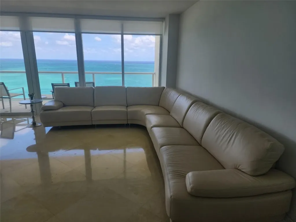 7330 Ocean Terrace Miami Beach FL 33141