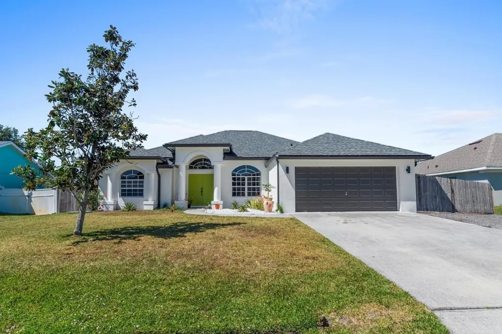 1741 SW Commerce Avenue Port St Lucie FL 34953