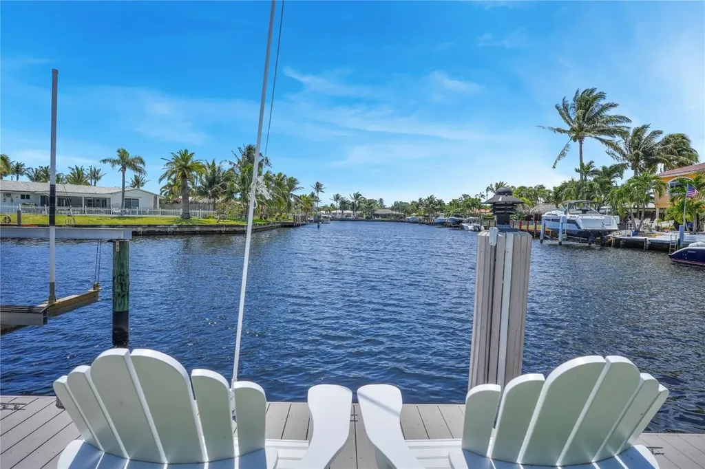 180 SE 3rd Court Pompano Beach FL 33060