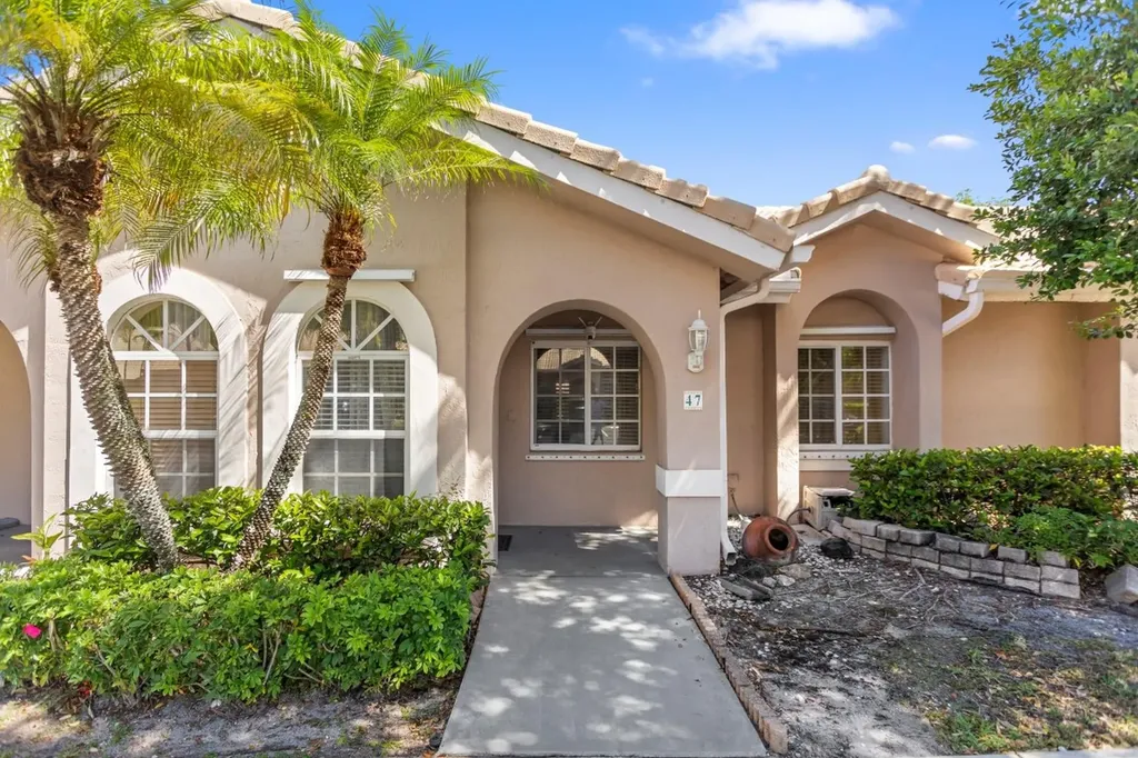 3185 Holiday Springs Boulevard Margate FL 33063