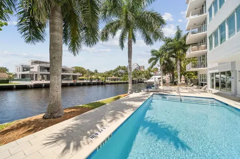 800 SE 4th Street SE Fort Lauderdale FL 33301