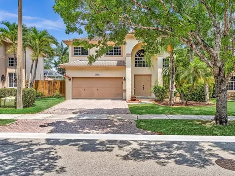 20567 SW 1st Street Pembroke Pines FL 33029