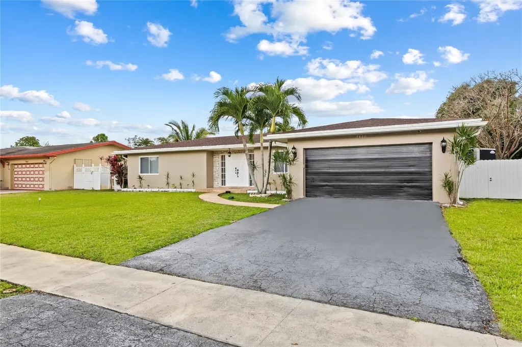 7480 NW 15th Street Plantation FL 33313
