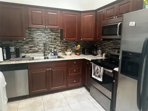 11243 NW 39th Street Coral Springs FL 33065