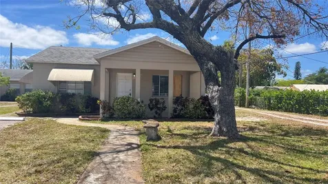 189 W 15th Street Riviera Beach FL 33404