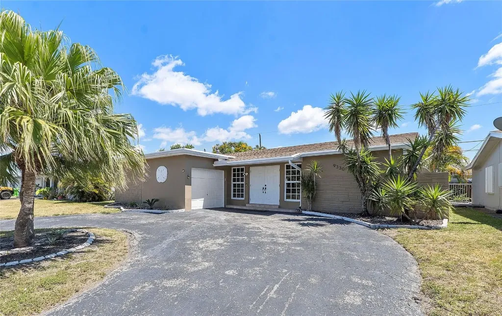 9330 NW 24th Court Sunrise FL 33322