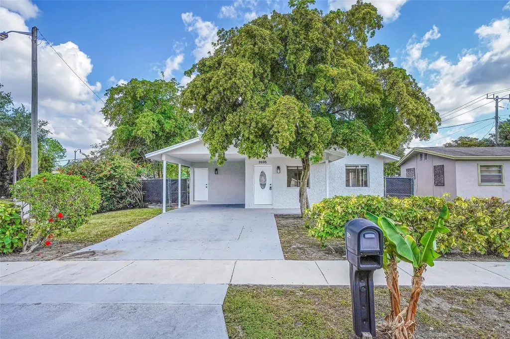 2695 NW 7th Street Pompano Beach FL 33069