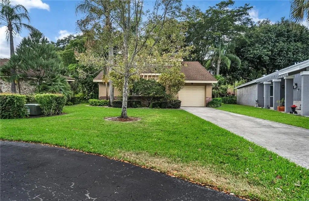 2441 Ginger Avenue Coconut Creek FL 33063