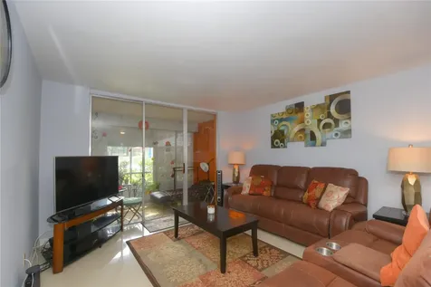 2601 NW 48th Terrace Lauderdale Lakes FL 33313