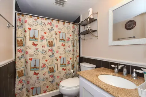 2601 NW 48th Terrace Lauderdale Lakes FL 33313