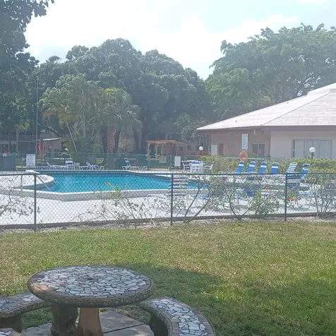 2601 NW 48th Terrace Lauderdale Lakes FL 33313