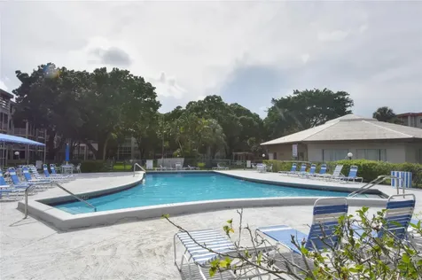 2601 NW 48th Terrace Lauderdale Lakes FL 33313