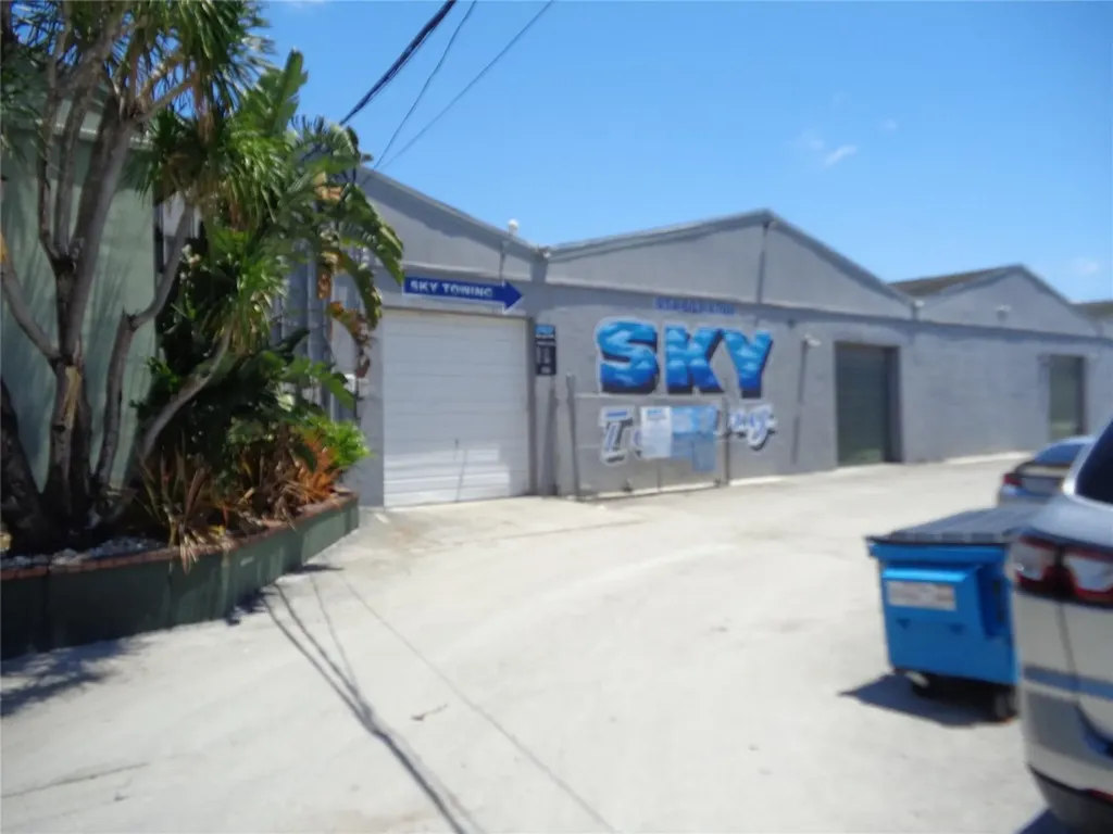 3300 Burris Road Davie FL 33314