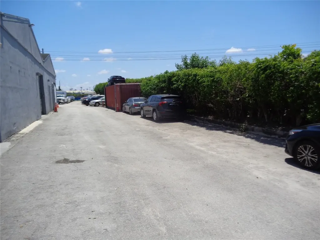 3300 Burris Road Davie FL 33314