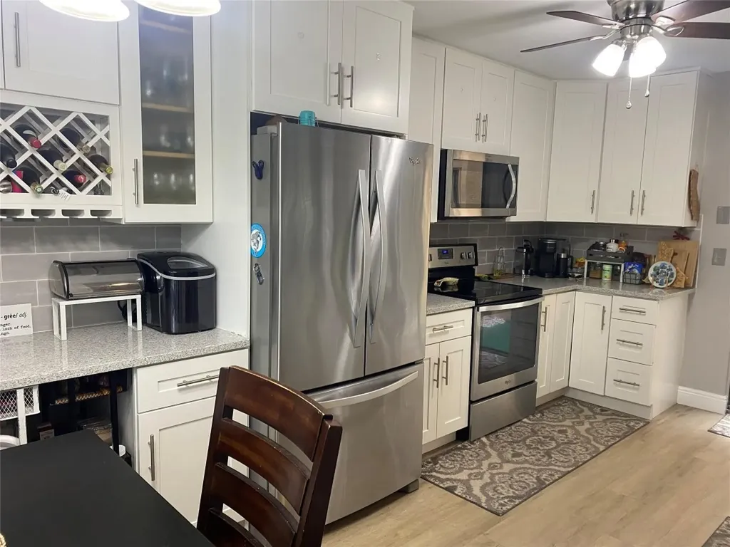 4464 NW 92nd Terrace Sunrise FL 33351