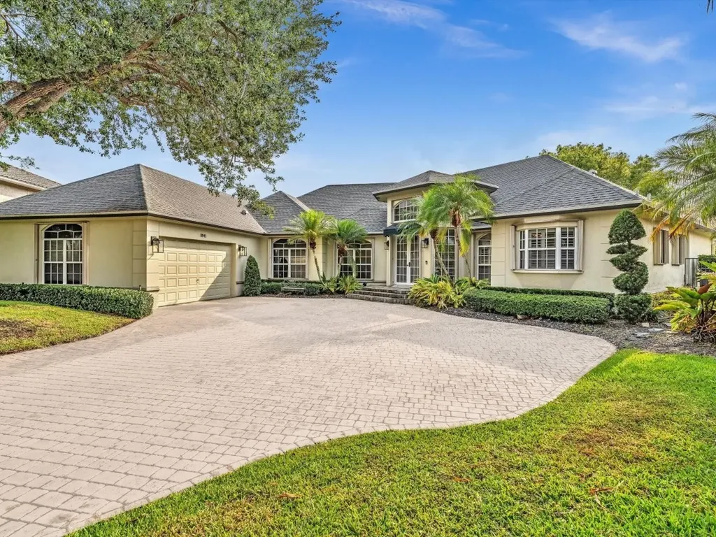 8941 SW 8th Street Plantation FL 33324