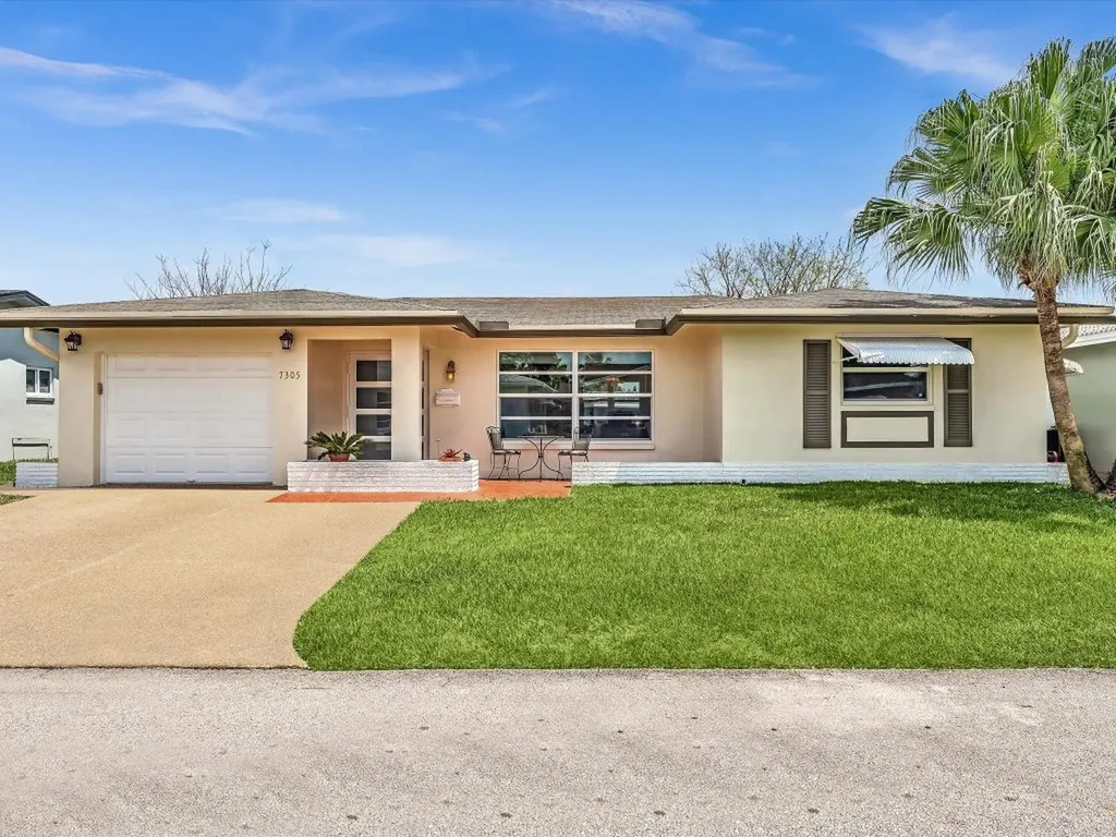 7305 NW 58th Court Tamarac FL 33321