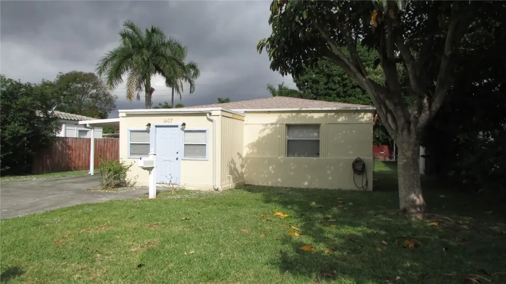 1407 Funston Street Hollywood FL 33020