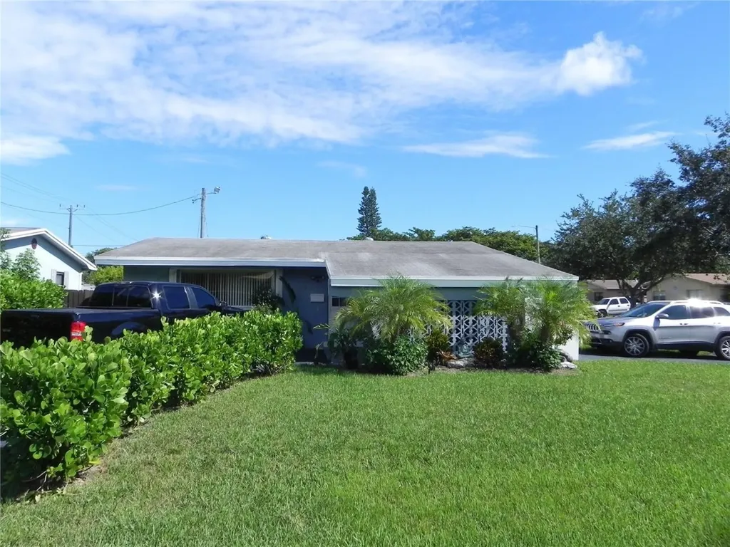 819 SW 6th Avenue Hallandale Beach FL 33009