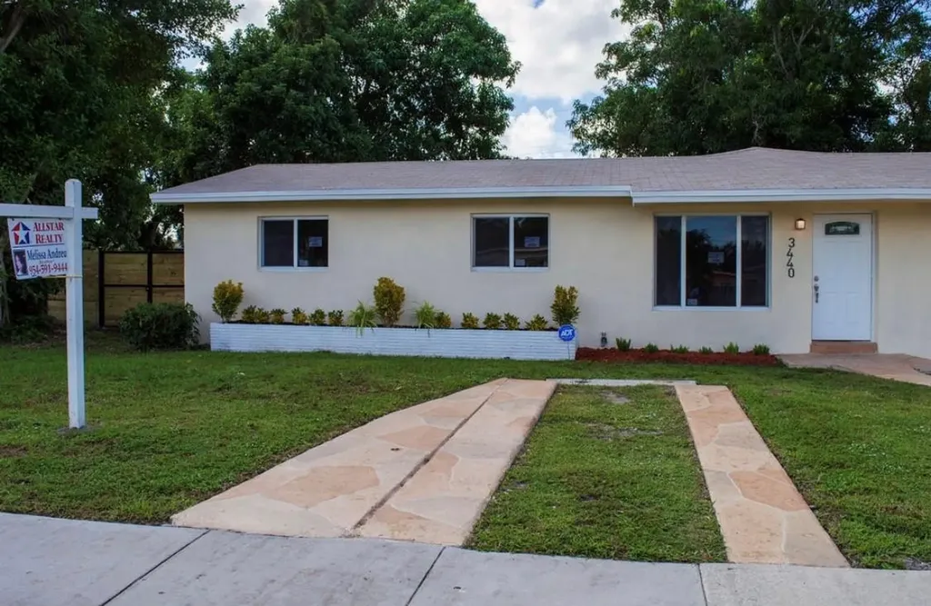 3440 NW 4th Court Lauderhill FL 33311