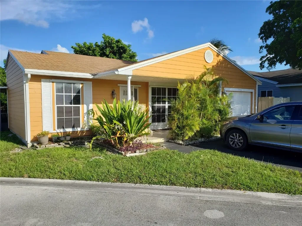 1795 SW 84th Terrace Miramar FL 33025