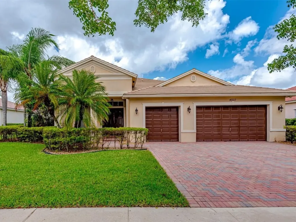 4837 Hibbs Grove Way Cooper City FL 33330