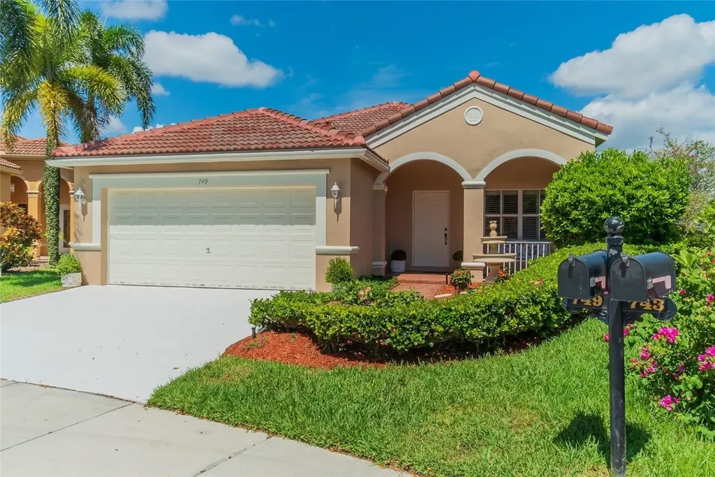 749 Vista Meadows Drive Weston FL 33327