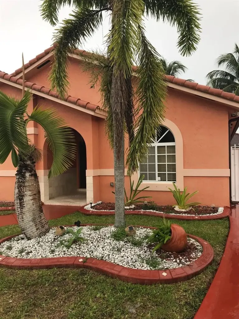15870 SW 53rd Terrace Miami FL 33185