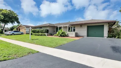 11000 Taft Street Pembroke Pines FL 33026