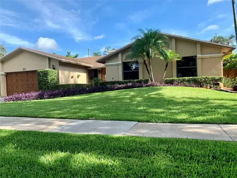 8913 SW 49th Court Cooper City FL 33328