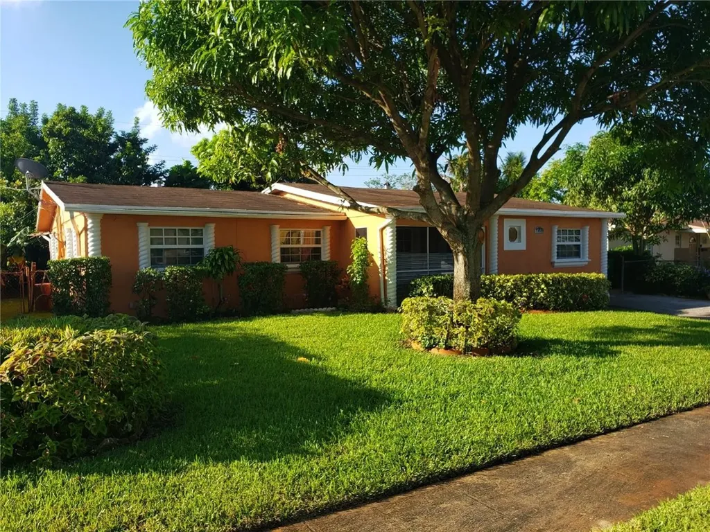 4960 NW 13th Court Lauderhill FL 33313