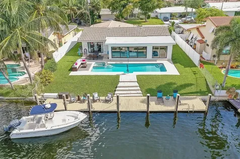 2522 SE 11th Street Pompano Beach FL 33062