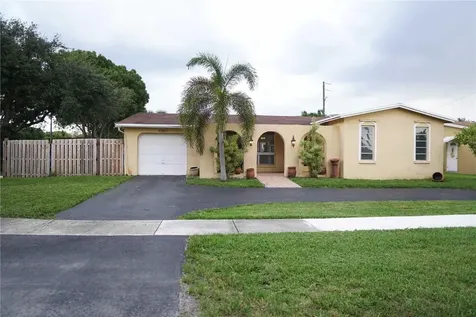 9391 SW 54th Place Cooper City FL 33328