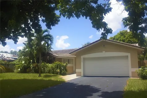 1736 NW 92nd Way Coral Springs FL 33071