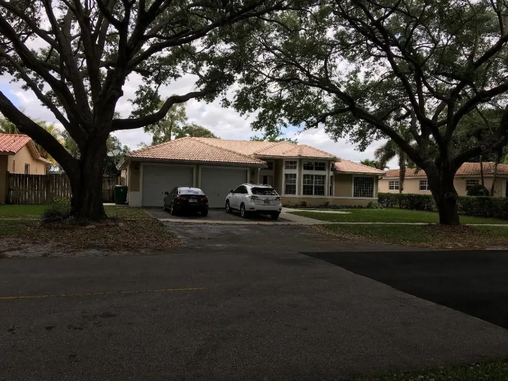 8971 SW 52nd Street Cooper City FL 33328