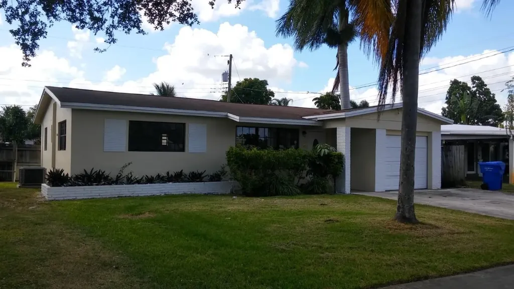 2330 N 69th Avenue Hollywood FL 33024
