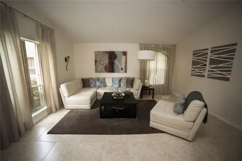 2090 SW 71st Way Davie FL 33317